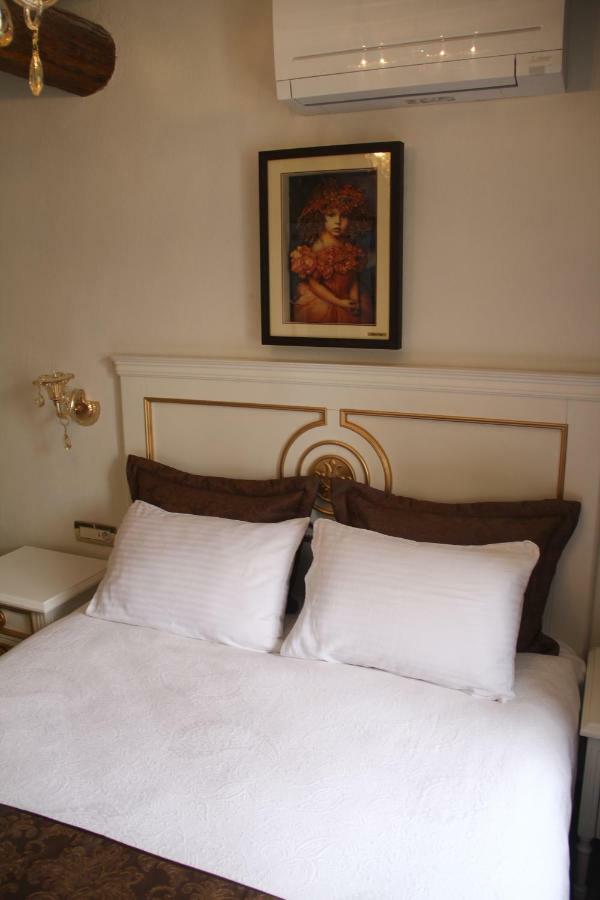 Laledan Hotel Cesme Ngoại thất bức ảnh
